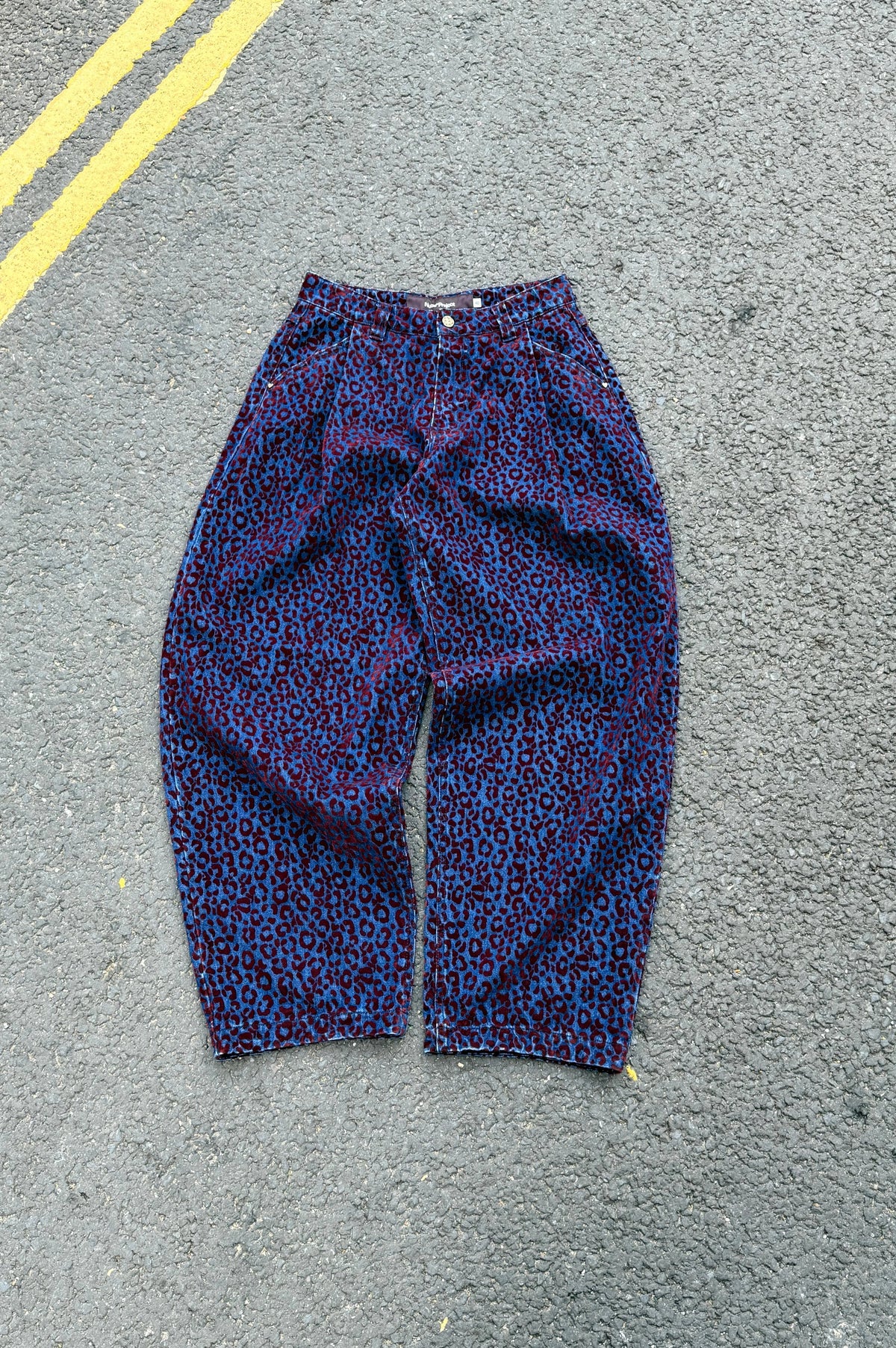 Camden Barrel Jeans