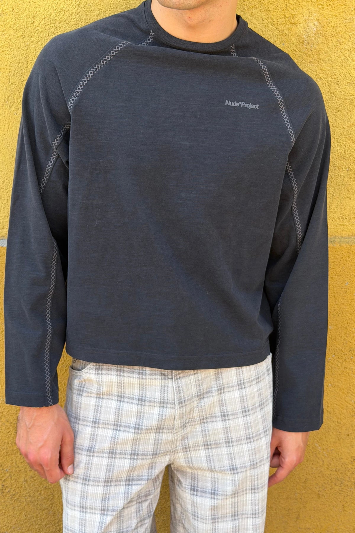 Basic Long-Sleeve Tee Black