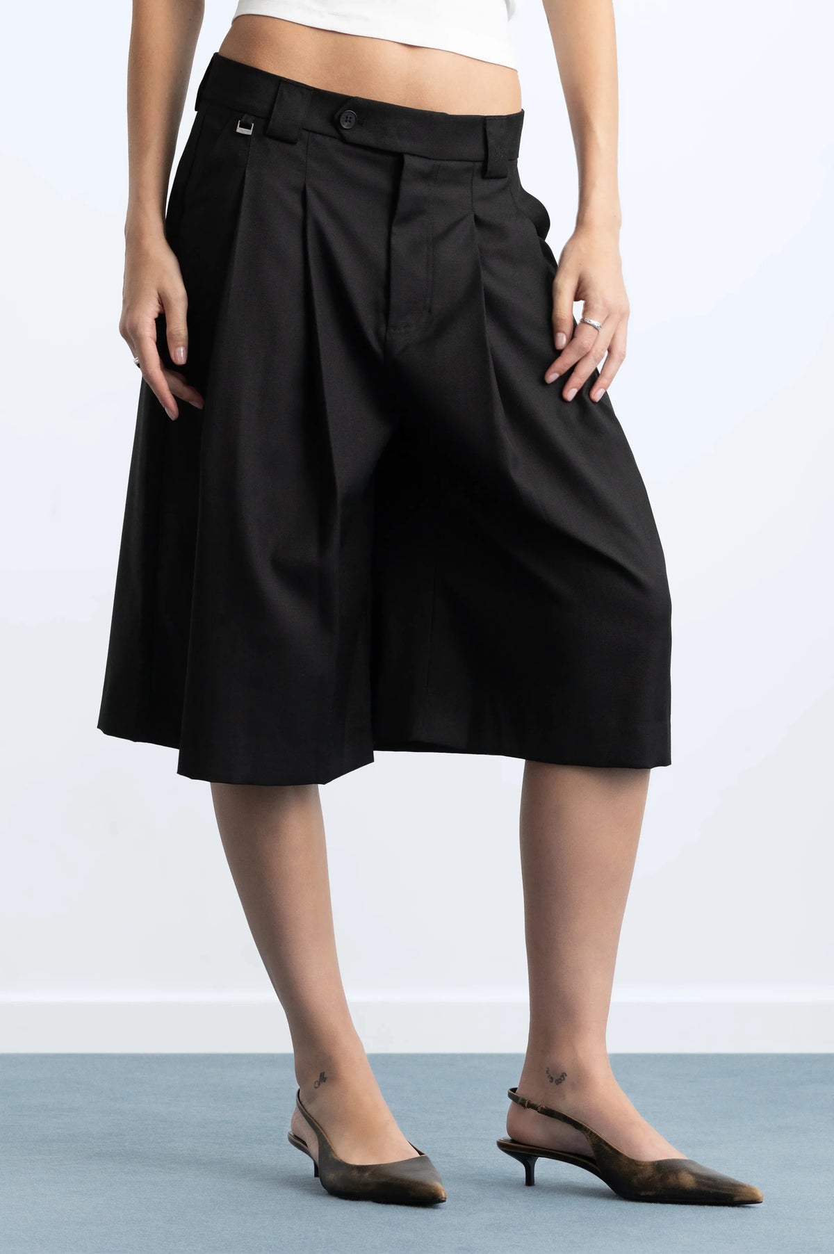 Cora Tailoring Jorts