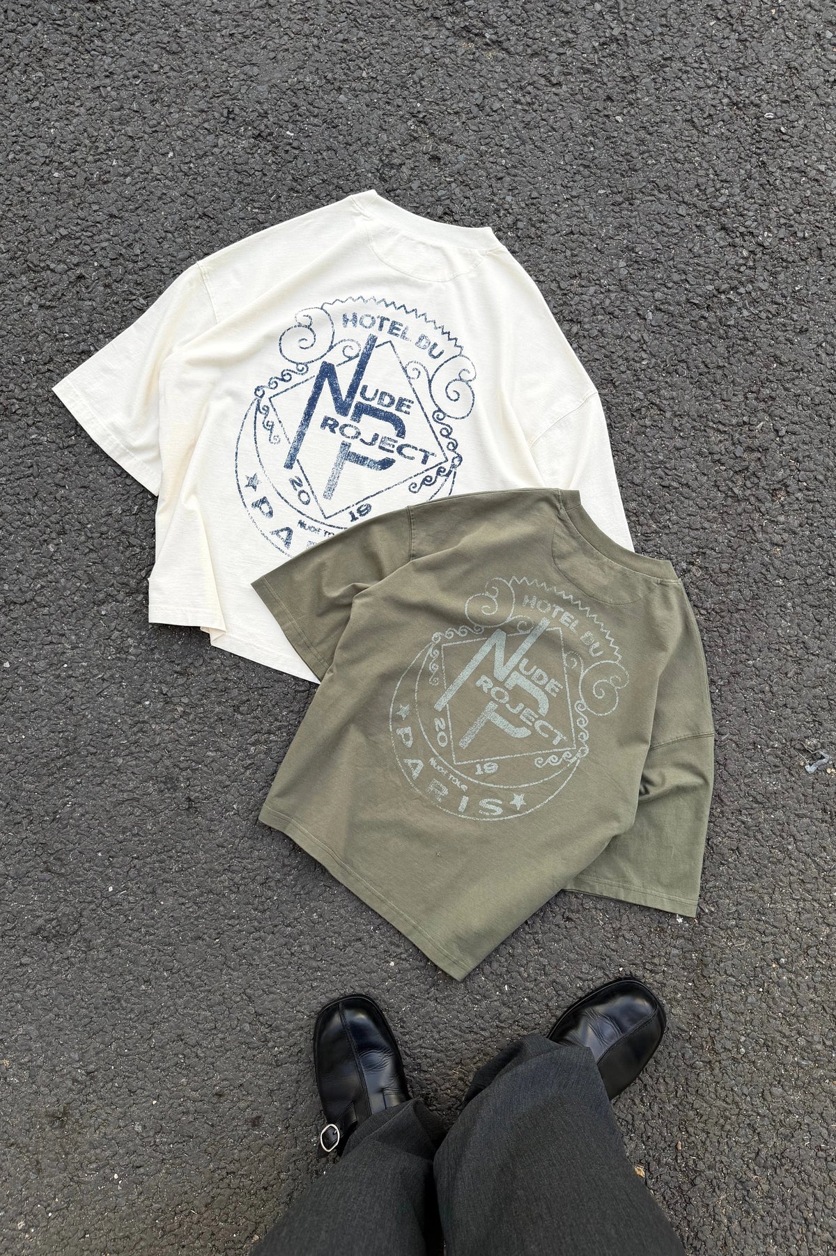Hotel Tee Ivory