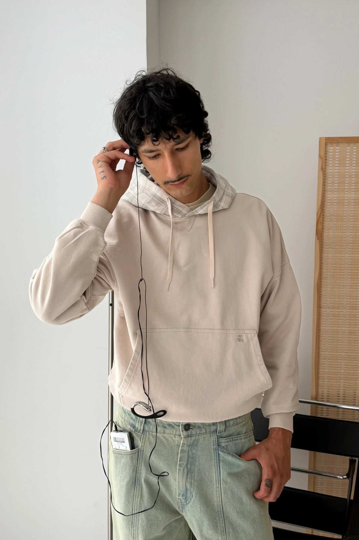 Monster Hoodie Beige
