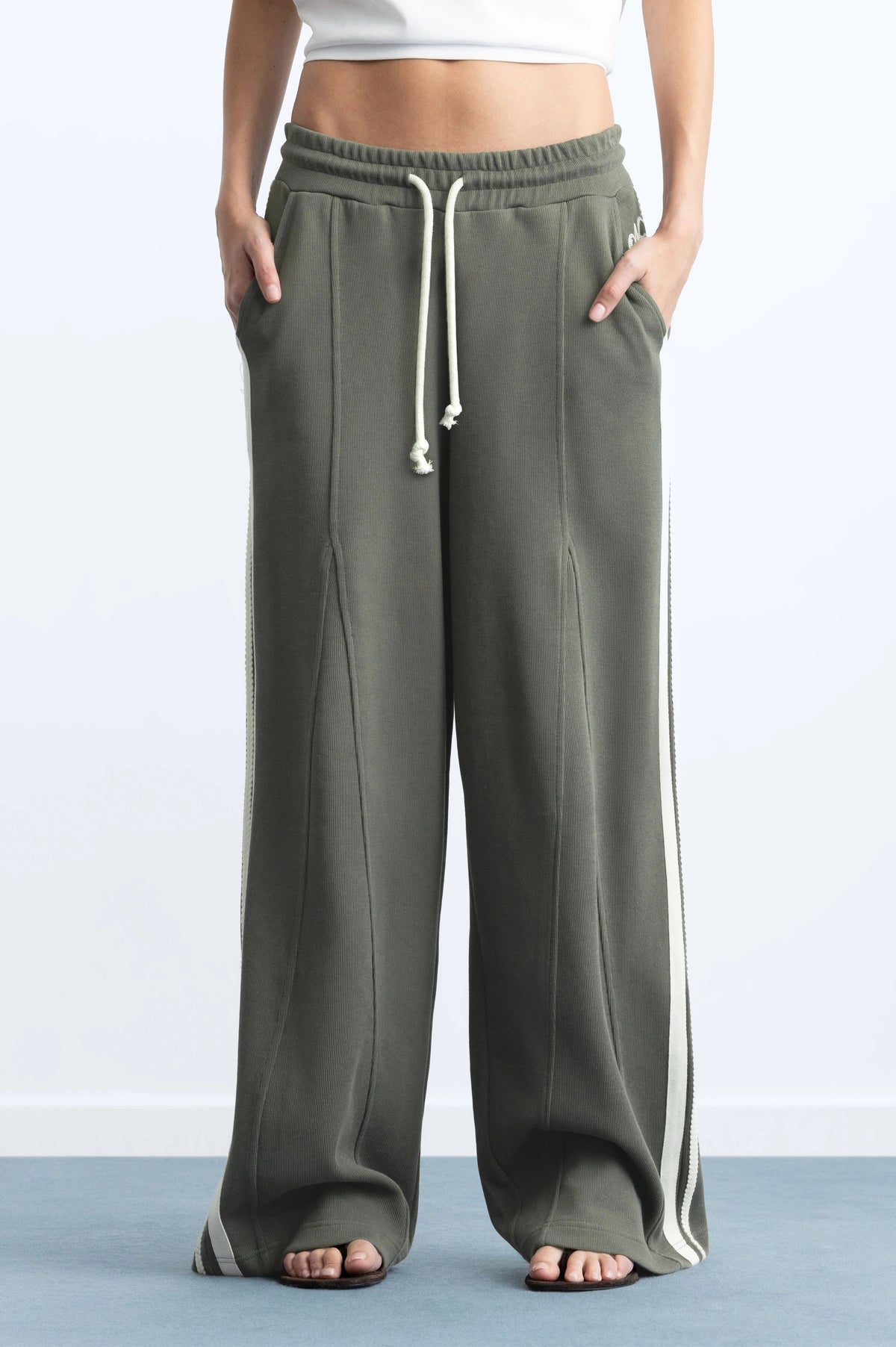 Ying Yang Sweatpants Green
