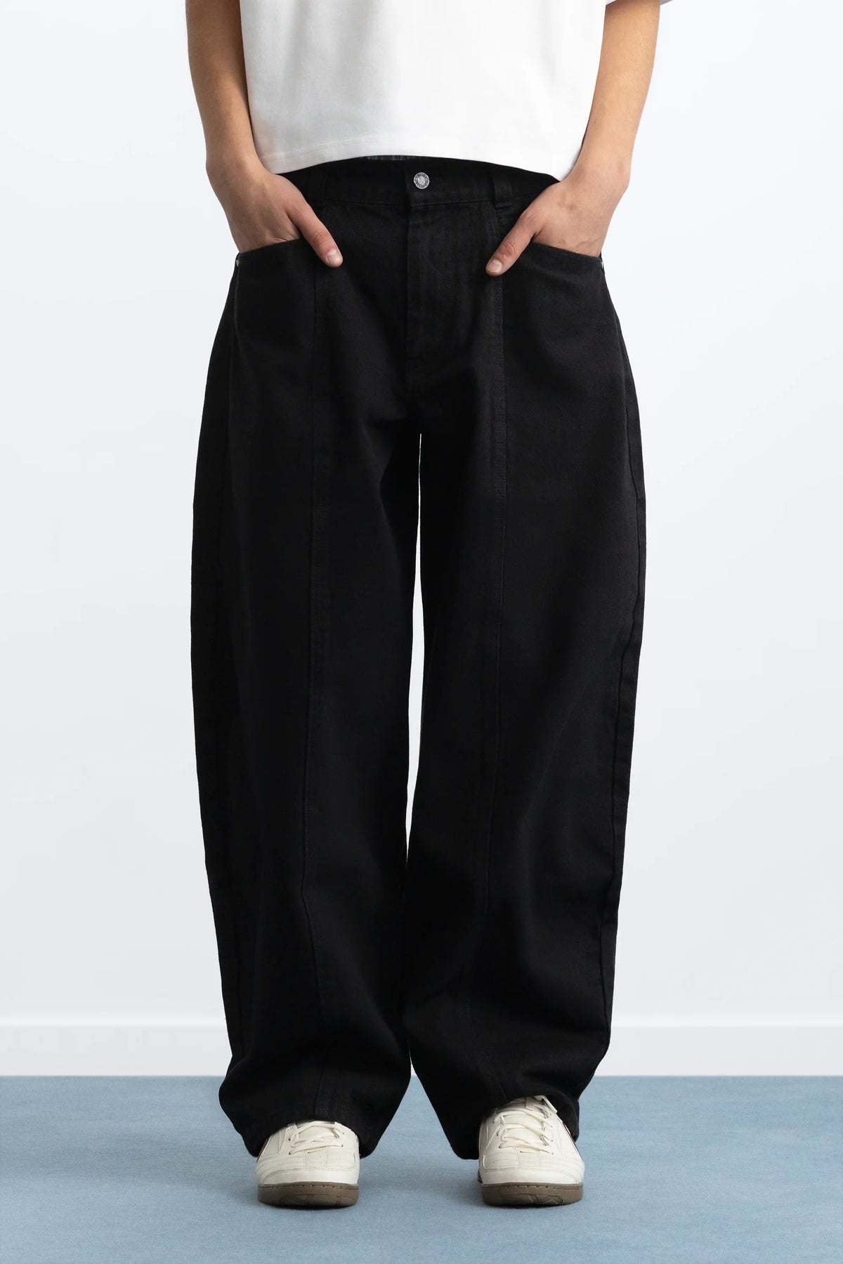 Barrel Jeans Black