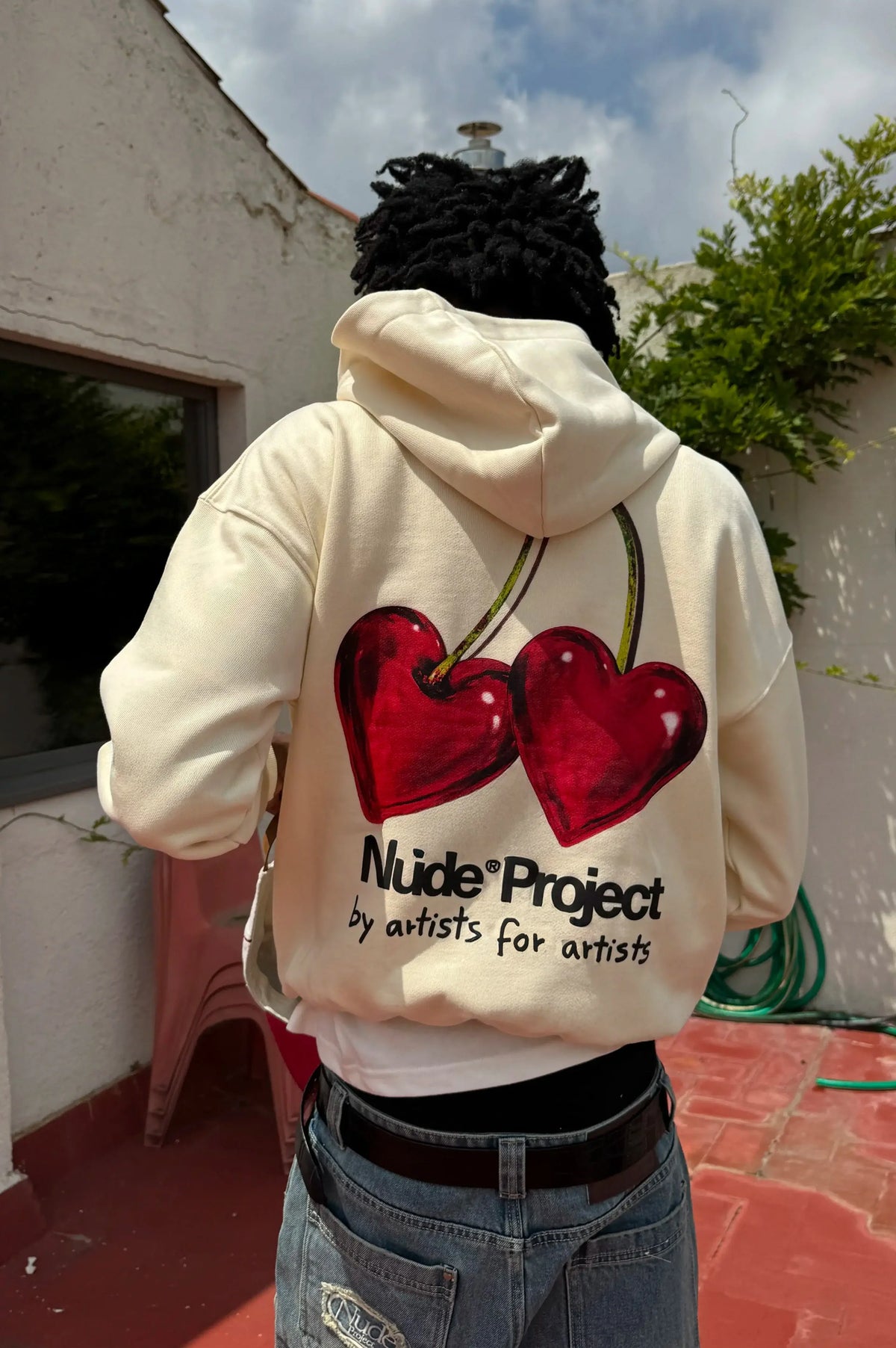 Juicy Cherry Hoodie Marshmallow